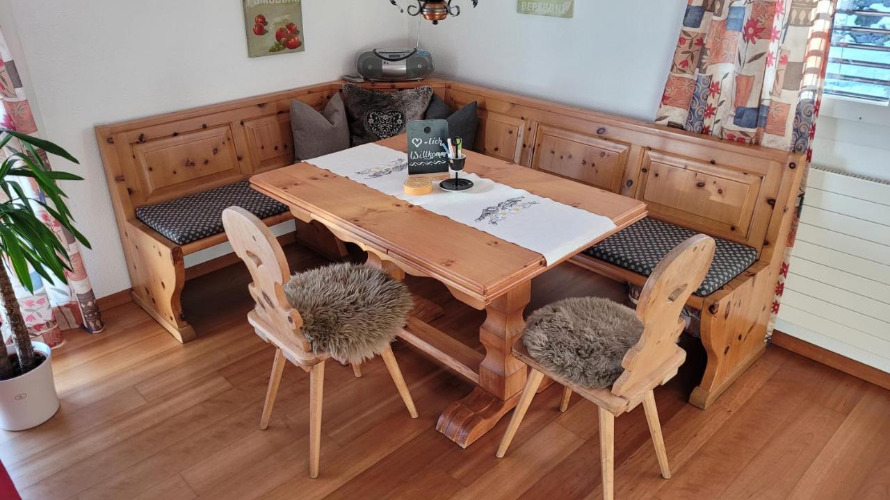 Ferienwohnung Bally Brunnen Buitenkant foto